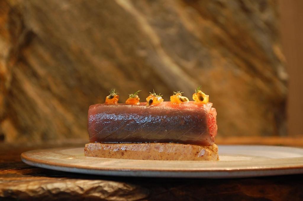 Logis Auberge Restaurant Du Vigneron 퀴퀴냥 외부 사진