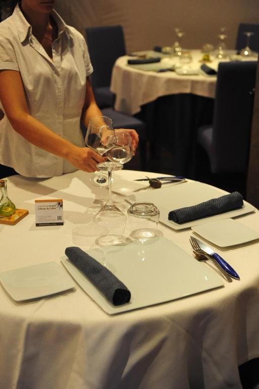 Logis Auberge Restaurant Du Vigneron 퀴퀴냥 외부 사진