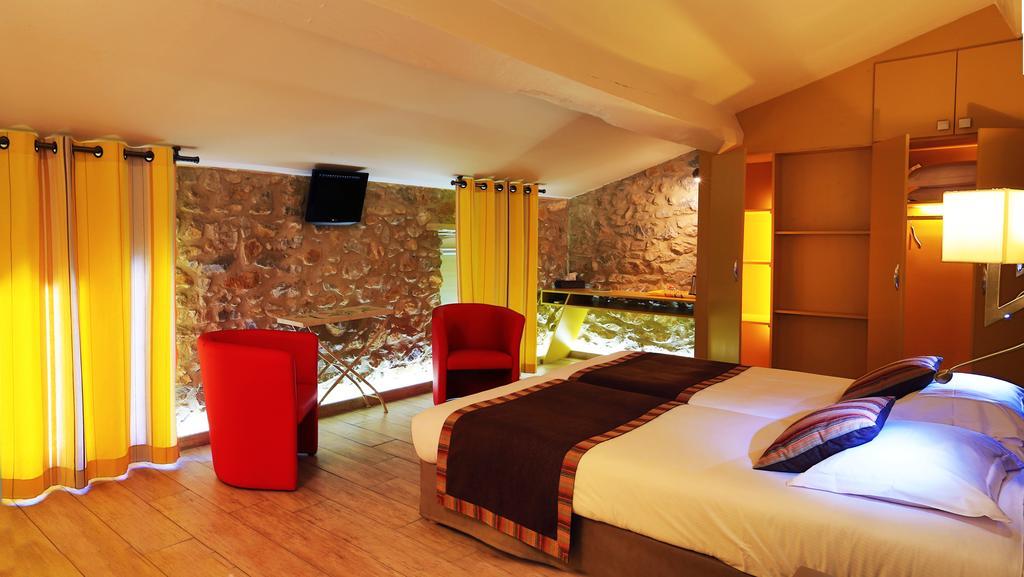 Logis Auberge Restaurant Du Vigneron 퀴퀴냥 외부 사진