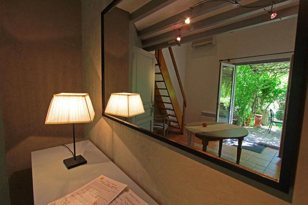 Logis Auberge Restaurant Du Vigneron 퀴퀴냥 외부 사진